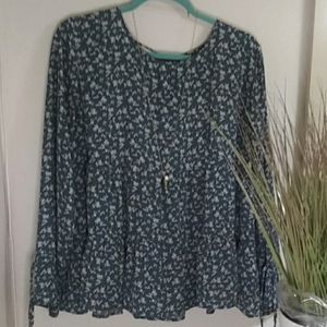 Maurices small floral print blouse